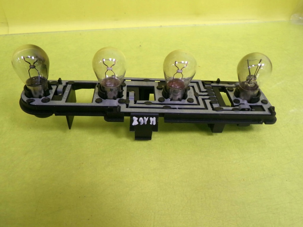 фото №1, Вкладиш лампи лівий задня mercedes w168 nr117