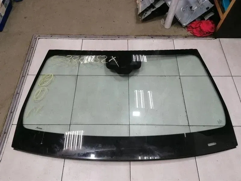 фото №1, Mercedes cls c257 w257 лобовое стекло a2576706300