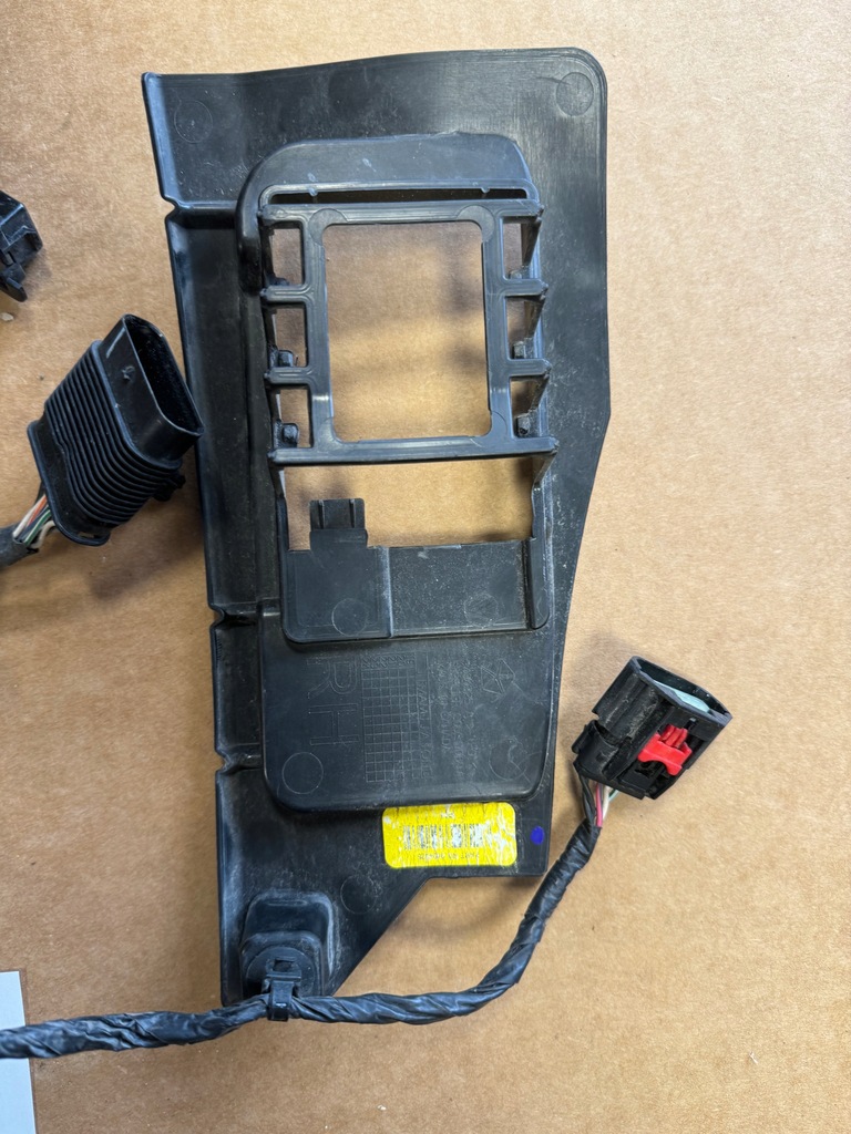 фото №10, Dodge charger widebody задній бампер джгут парктроніки 2020+