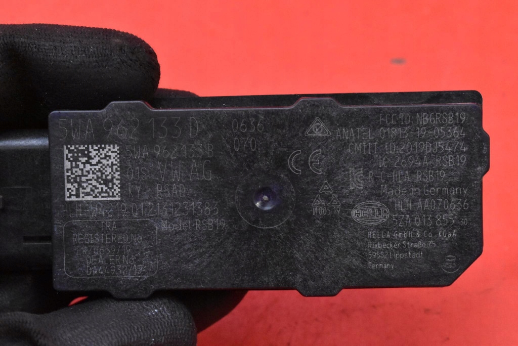 Антенна keyless 5wa962133d vw id.3 1 i 62ah 204 km 19-21 Киев