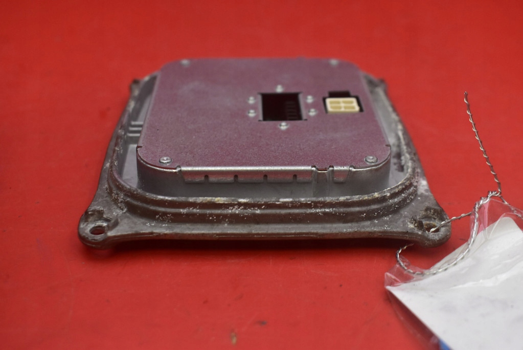 Блок управления модуль led левый 1307329218 audi a4 b8 07-11 Недорого