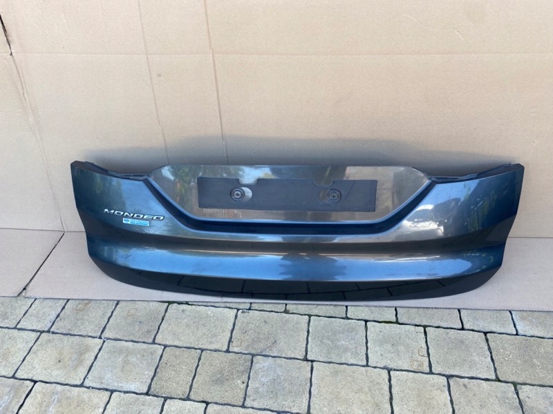фото №1, Ford mondeo mk5 kombi накладка крышка багажника