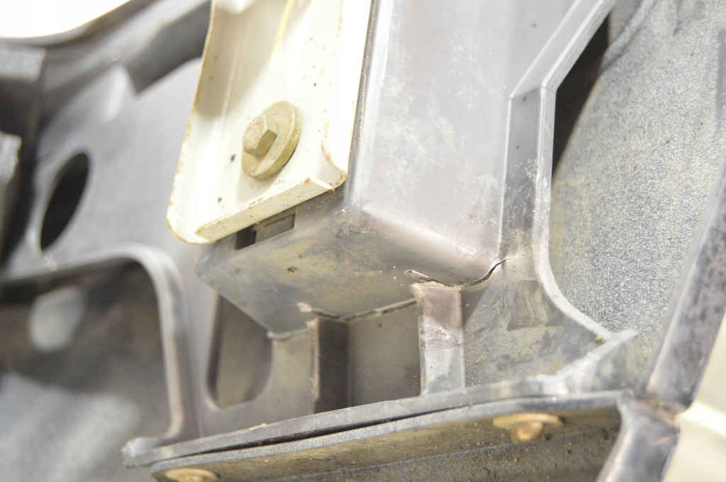 фото №16, Бампер перед po lift 040 mercedes r129 sl 1298801470 противотуманная фара