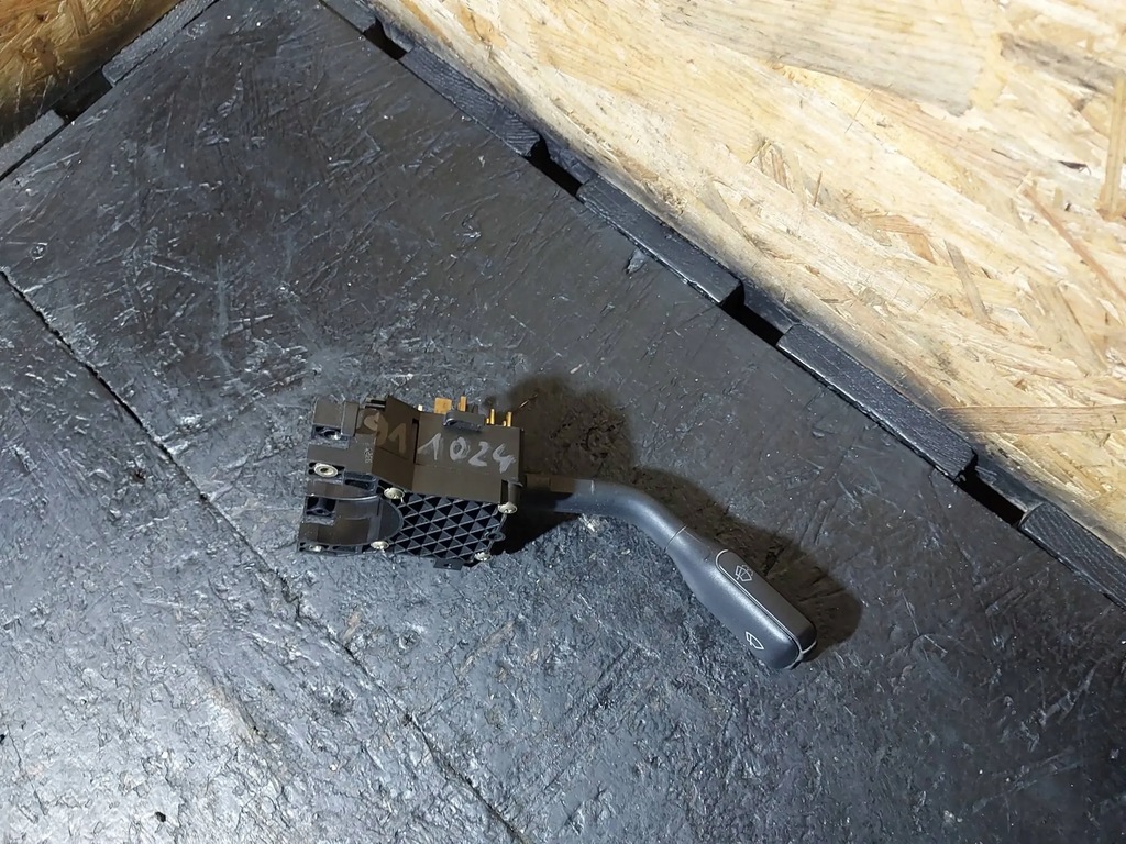 фото №7, Важіль / перемикач двірник комп'ютер audi a4 b5 8d 4d0953503