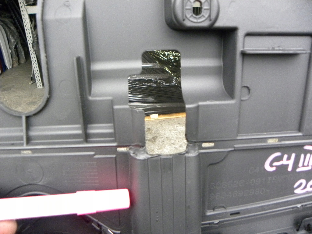 фото №13, Citroen c4 iii бампер, лампи full-led,błotnik правий 2022 rok