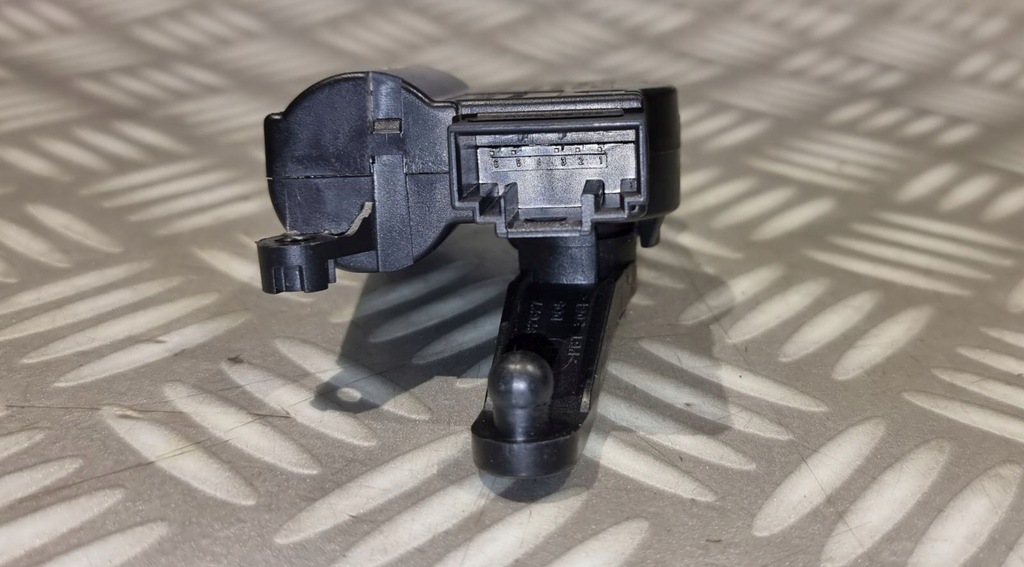 фото №8, Vw multivan transporter t5 t6 моторчик крышка обдув отопителя 7h1907511b