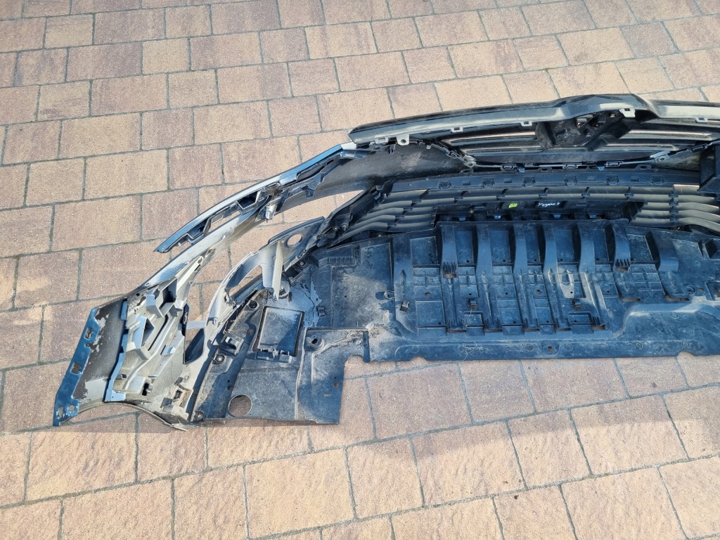 Купити Renault megane iv 4 16- бампер перед + плита