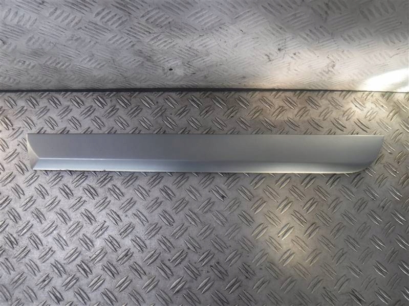 фото №1, Молдинг дверь левая задняя audi a4 b7 kombi