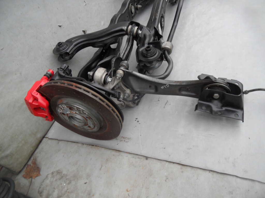 Ось задний  подрамник подвеска поворотный кулак рычаг mercedes gla glb w247 amg a45 Цена