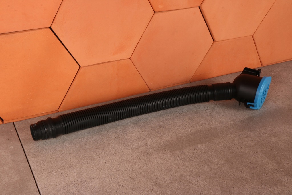 фото №1, Bmw 2' f45 f46 x1 f48 x2 f39 заливная горловина трубка жидкость омывателя 7301629