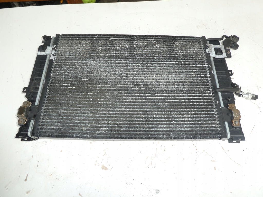 фото №1, Комплект радіатор passat b5 8d0260401g