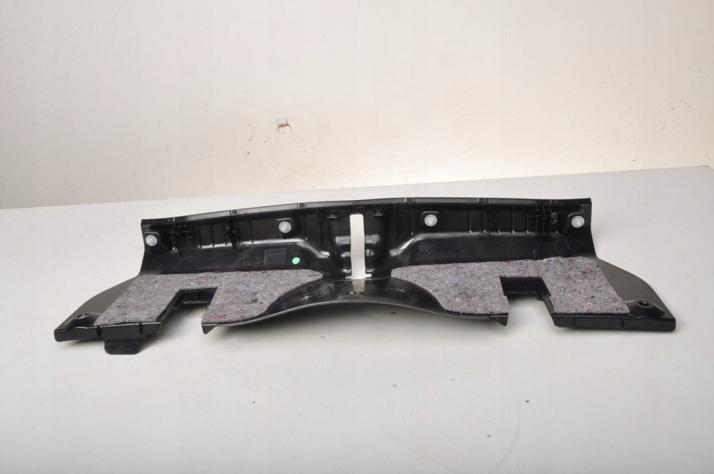 фото №4, Mercedes w172 r172 защита поперечина заднего багажника a1726900041