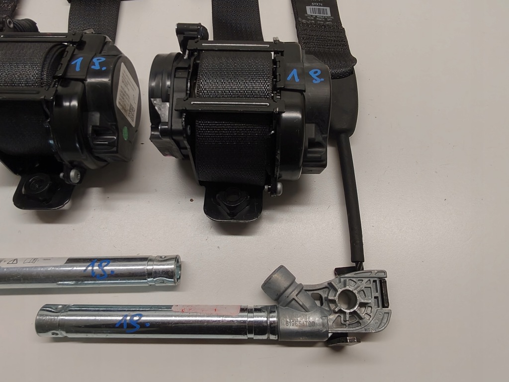 фото №3, Jeep compass ii ремни безопасности передние оригинал seat ремни 16-20