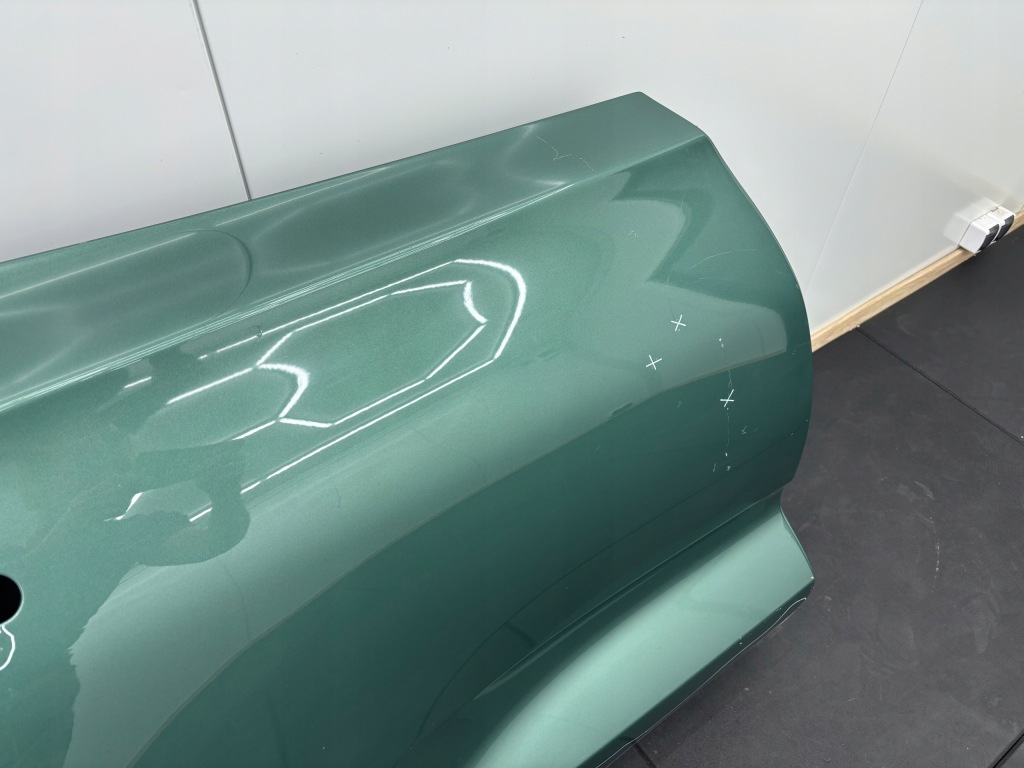 фото №4, Aston martin dbx дверь правое задние задняя
