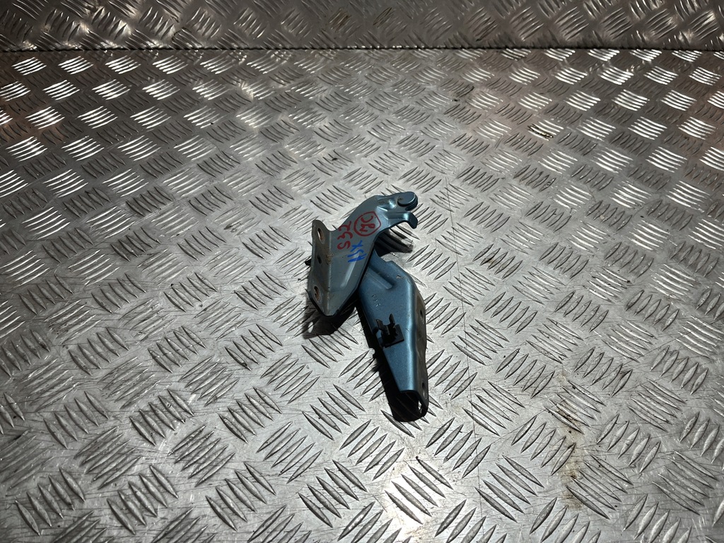 фото №1, Петля капот правый mitsubishi asx i 10-