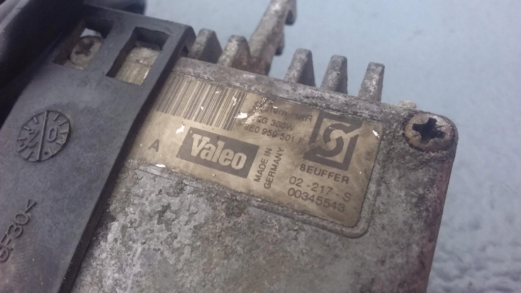 фото №7, Audi a4 b6 1.9 tdi вентилятор радіатора модуль вентилятора 8e0959501f