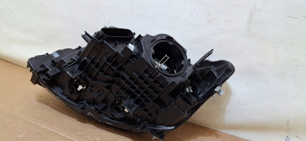 фото №10, Лампа перед передняя правая bmw 3 gt f34 ксенон поворотный 63117355560