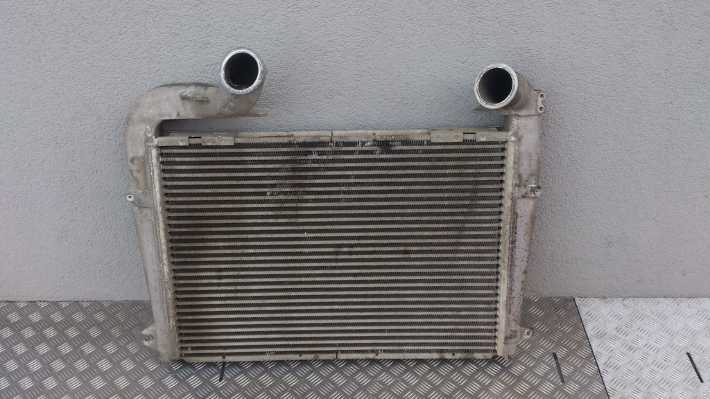 фото №1, Радиатор воздуха интеркулер scania r cp