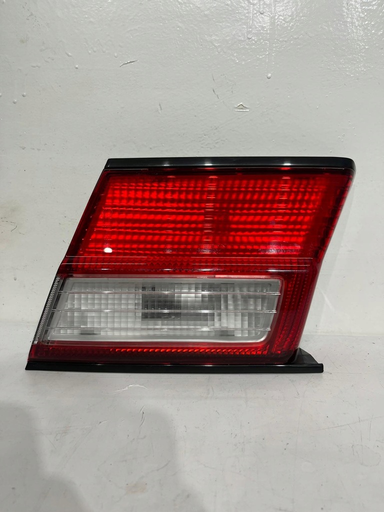 фото №1, Almera n15 лампа задня права з кришки lift sedan