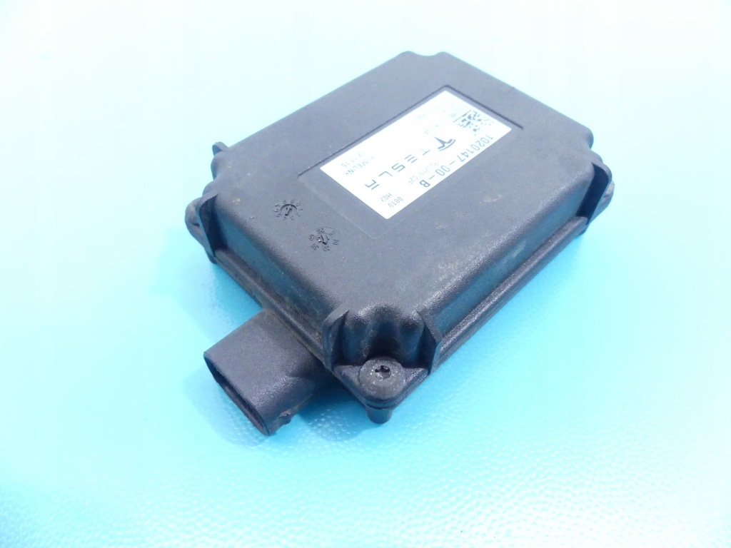 Купити Блок керування модуль homelink tesla model s 102014700b