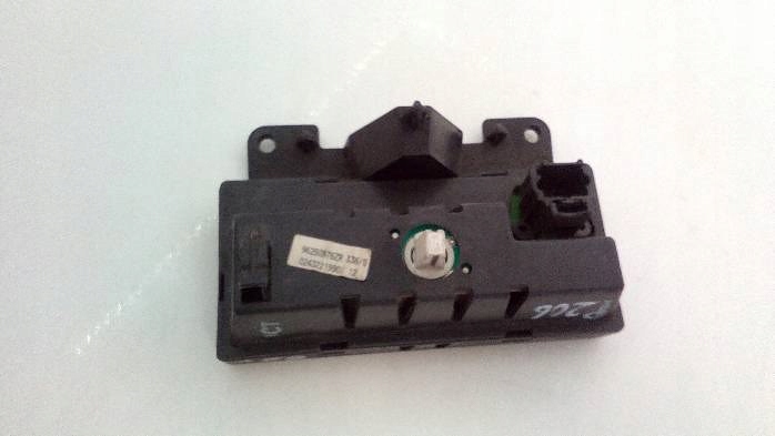 фото №6, Дисплей годинник peugeot 206 96250976zr