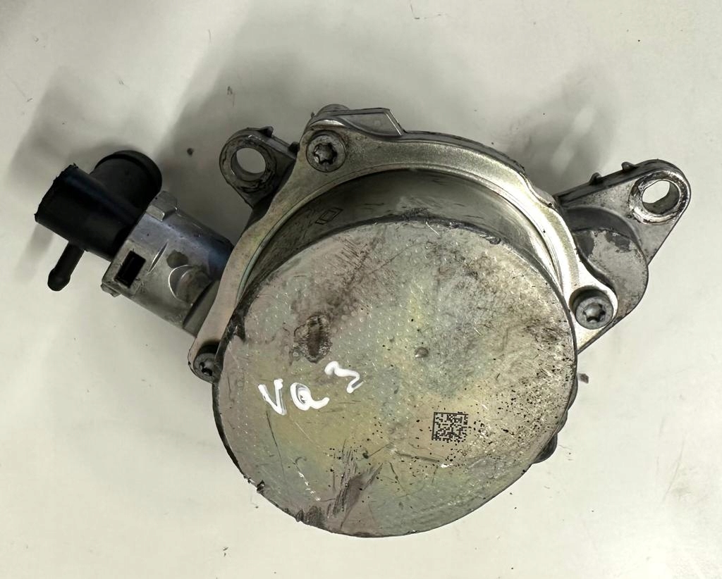 фото №1, Насос вакуум 146503393r master va3