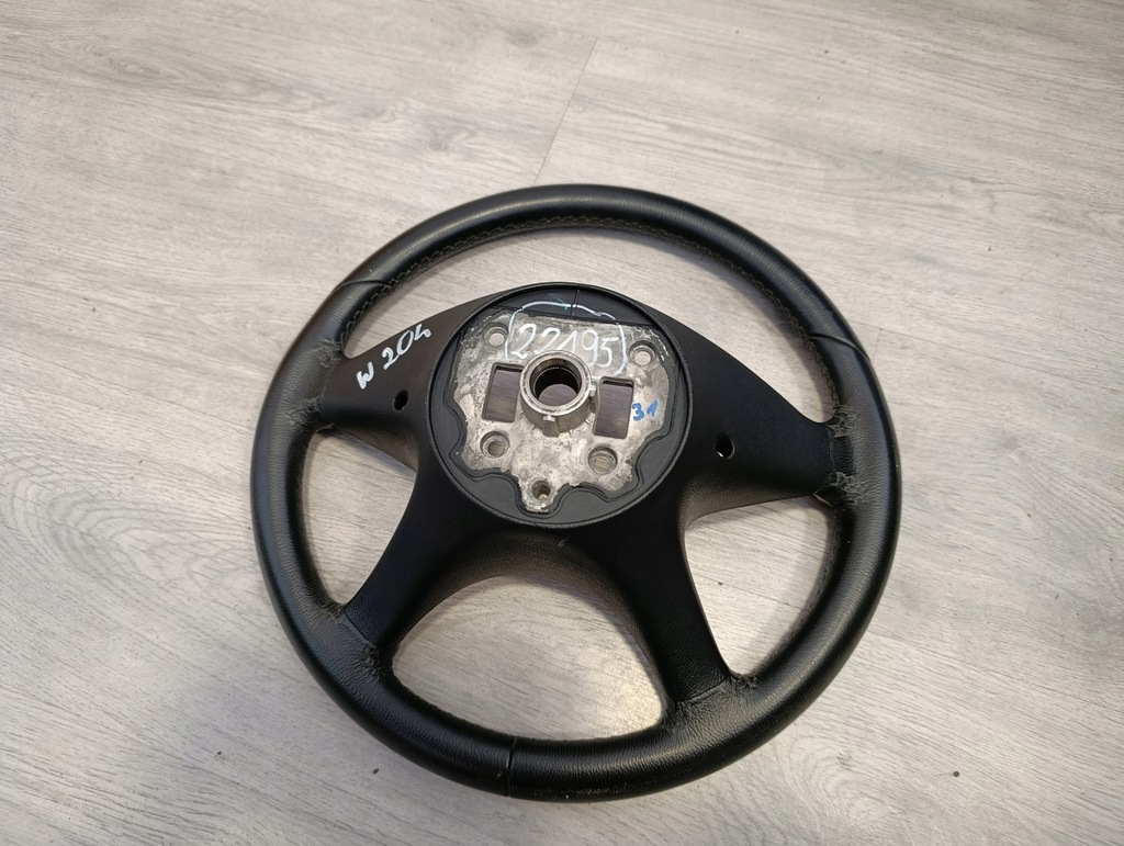 фото №11, Mercedes w204 воздуховод кожа a2044600303