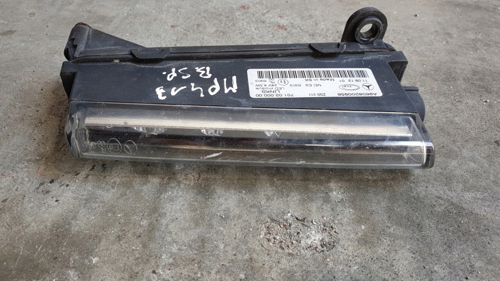 фото №1, Actros mp4 лампа свет do движение dziennej led drl левый левая 9608200956