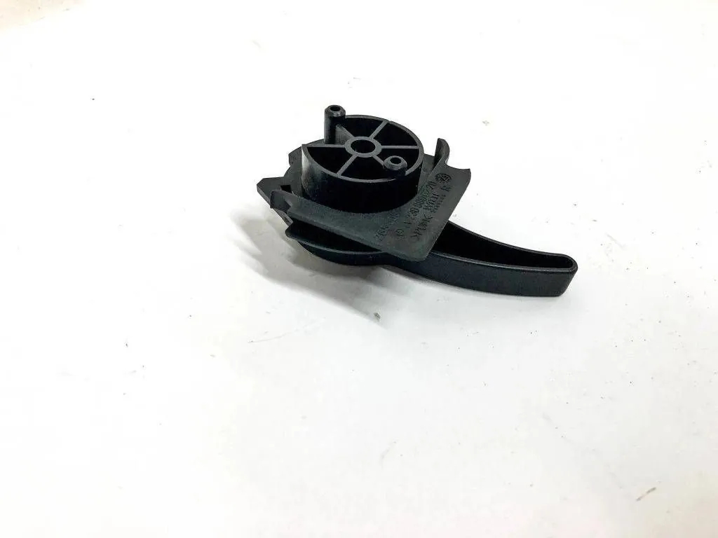 Інше частини внутрішнє mercedes-benz slk r171 a2038800220 34319950 2.0l Недорого