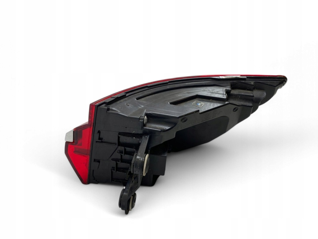 фото №14, Audi a6 s6 c8 4k 2018 ліва сторона лампа задня