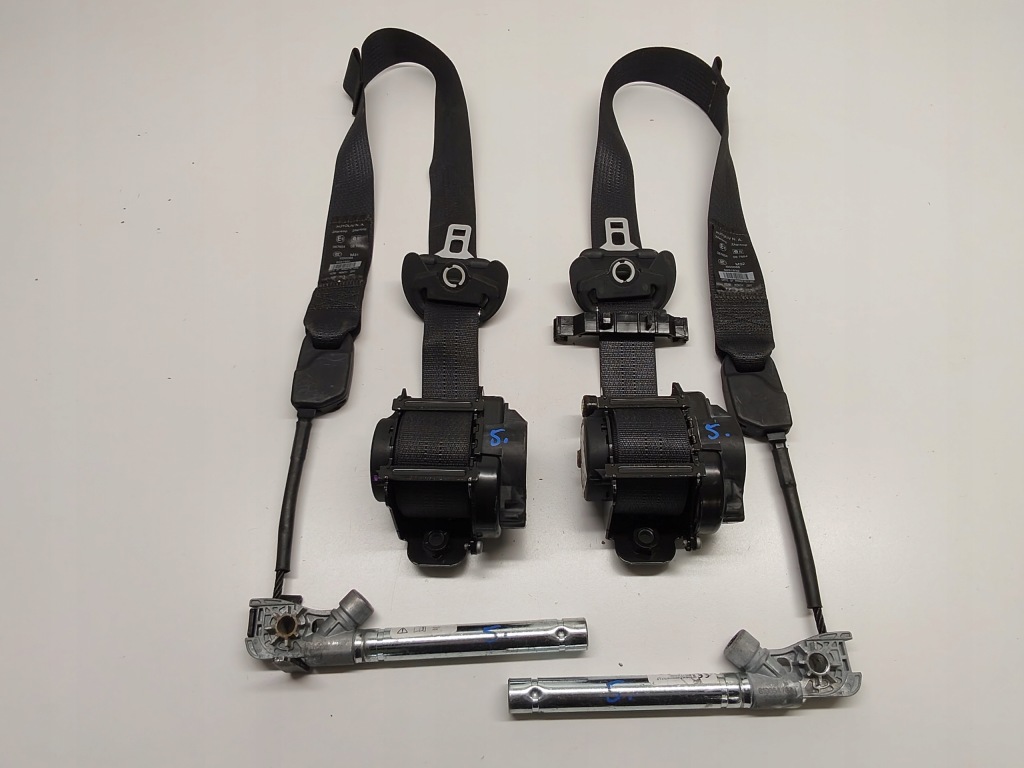 фото №1, Jeep cherokee kl ремені безпеки перед оригінал seat ремені 13-18