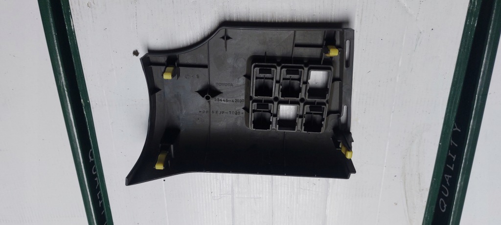 фото №4, Рамка переключателей toyota rav-4 55446-42030 eum