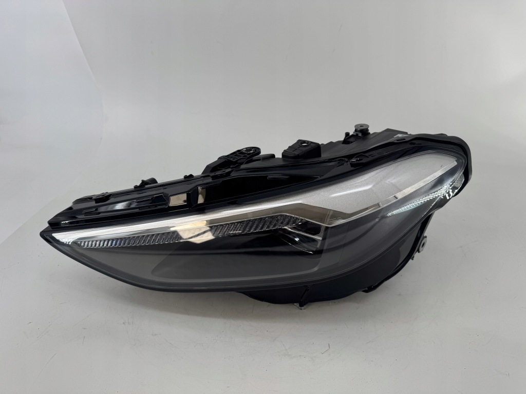 Audi a5 2025 led фара левая правый с Разборки