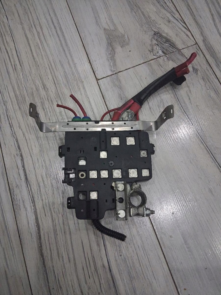 фото №3, Коробка запобіжників клема renault kangoo iii 241363873r