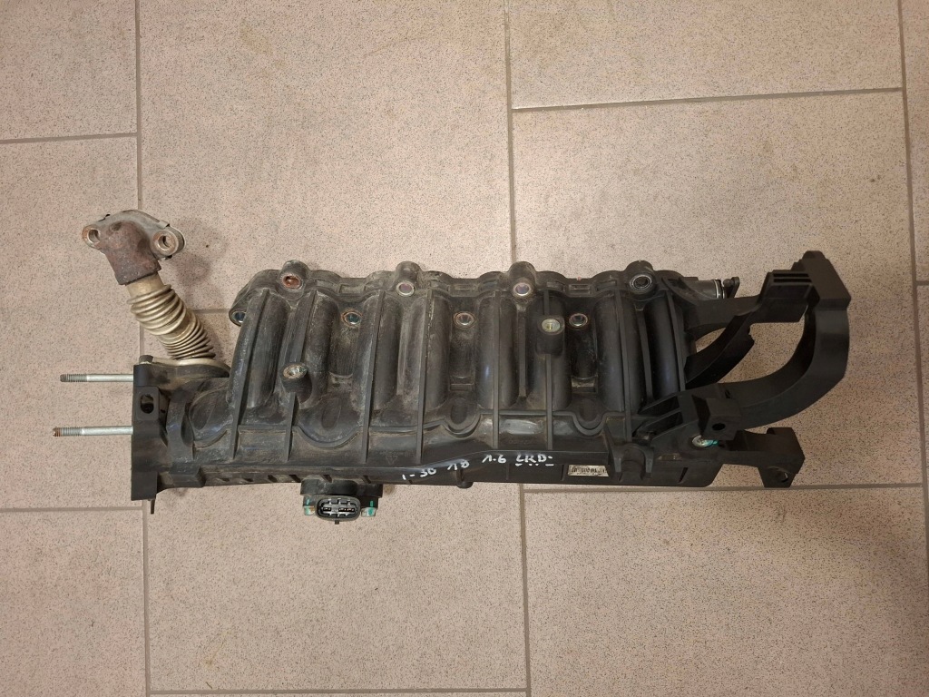 фото №1, Hyundai i30 iii колектор всмоктуючий + датчик 39300-2a600