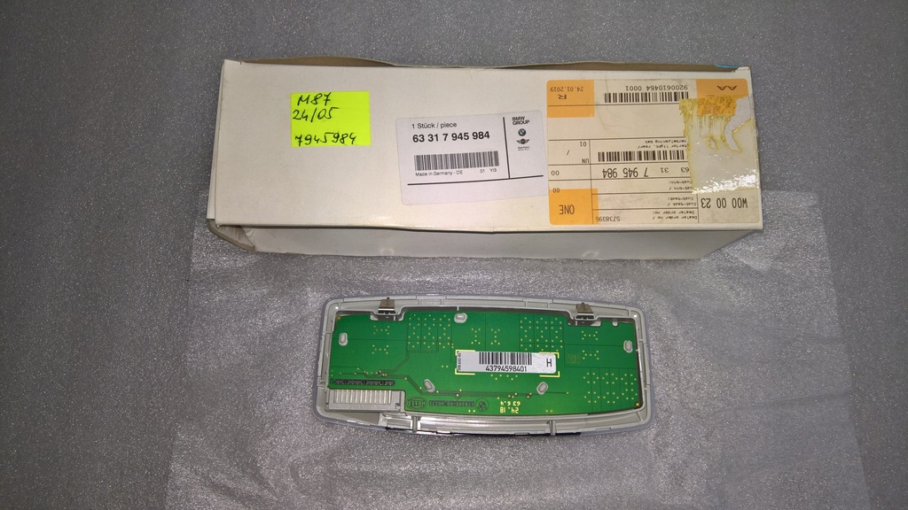 фото №5, Bmw wiele modeli f nowa лампа освітлення салону задня 7945984 ; 9219496