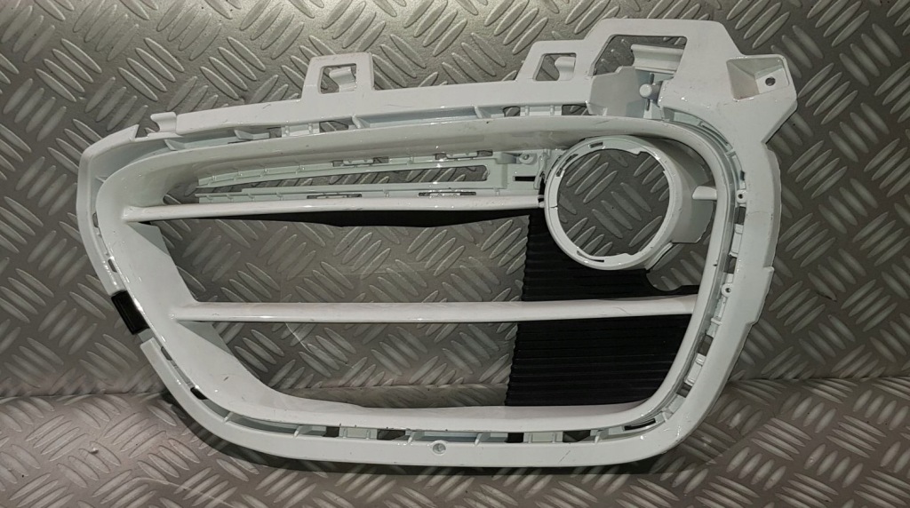 фото №1, Porsche cayman s 981 решётка бампера левая перед передняя рамка противотуманной фары pdc