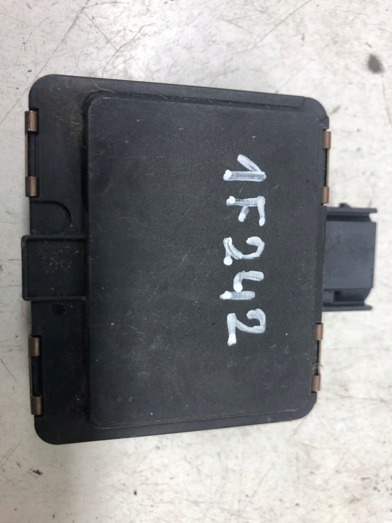 фото №5, Радар distronic кронштейн dacia spring 284474691r 259977963r