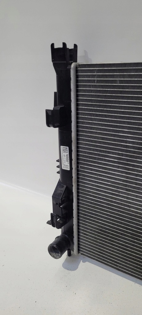 фото №2, Радиатор wody + кондиционера renault dacia oryg.
