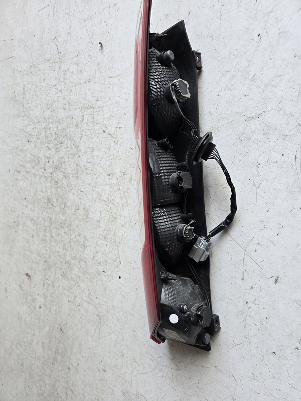 фото №3, Transit conect mk2 лампа задняя