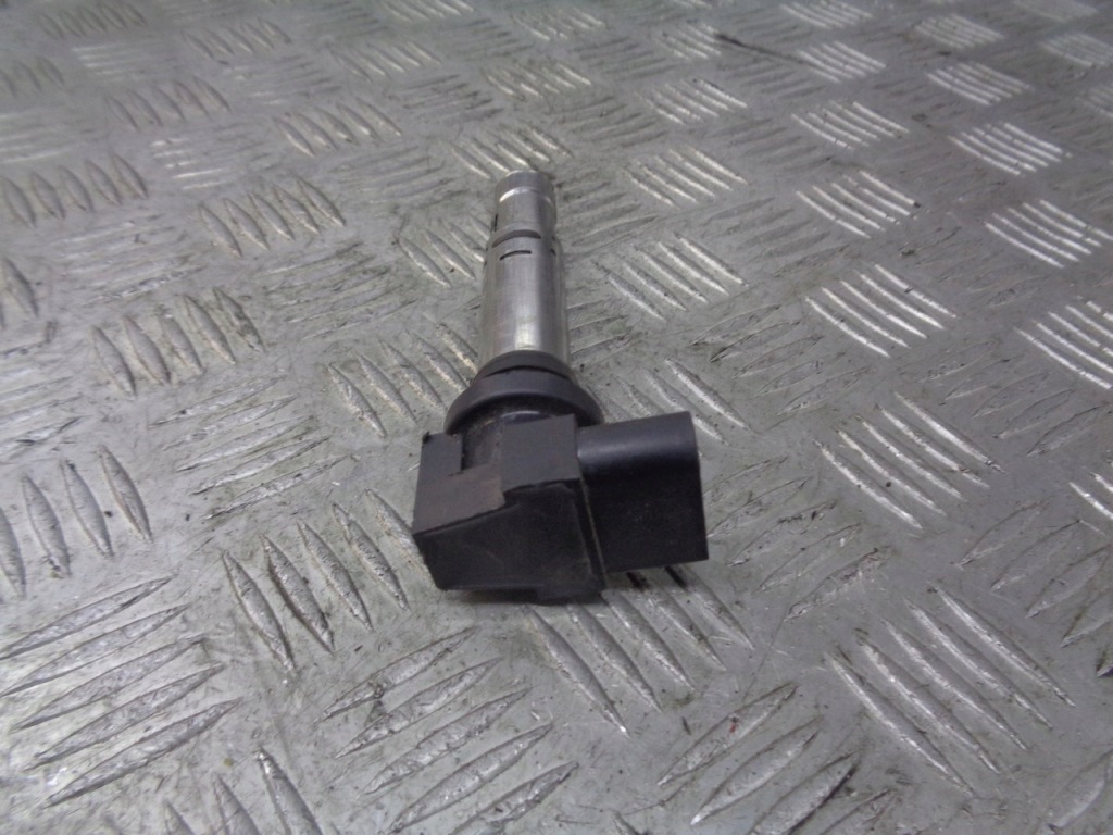 фото №3, Катушка зажигания seat ibiza iii 1.4 r0401s00400