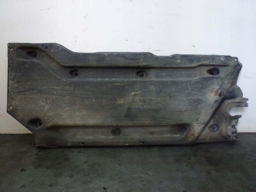 фото №1, Защита подвеска левая audi a3 8v 5q7825201b