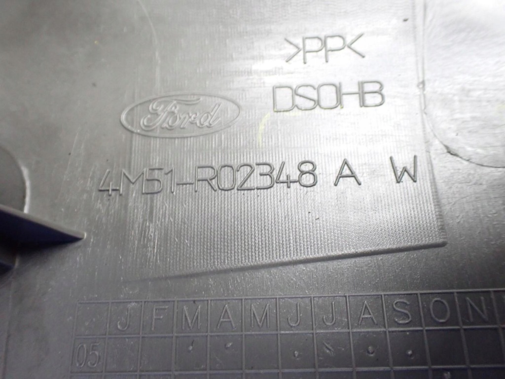 Накладка порог стойка правый  перед 4m51-r02348-aw ford focus mk2 2 10r Доставка