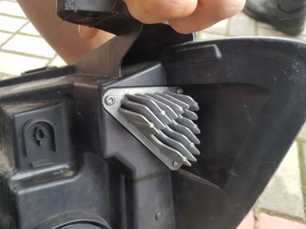 фото №3, Лампа правая правый перед передняя renault master iv