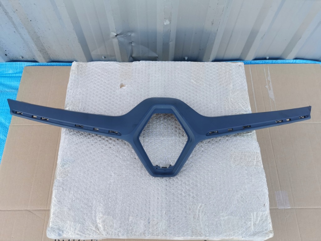 фото №1, Renault scenic iv 16- решітка радіатора решітка радіатора радіатора молдинг 623822709r