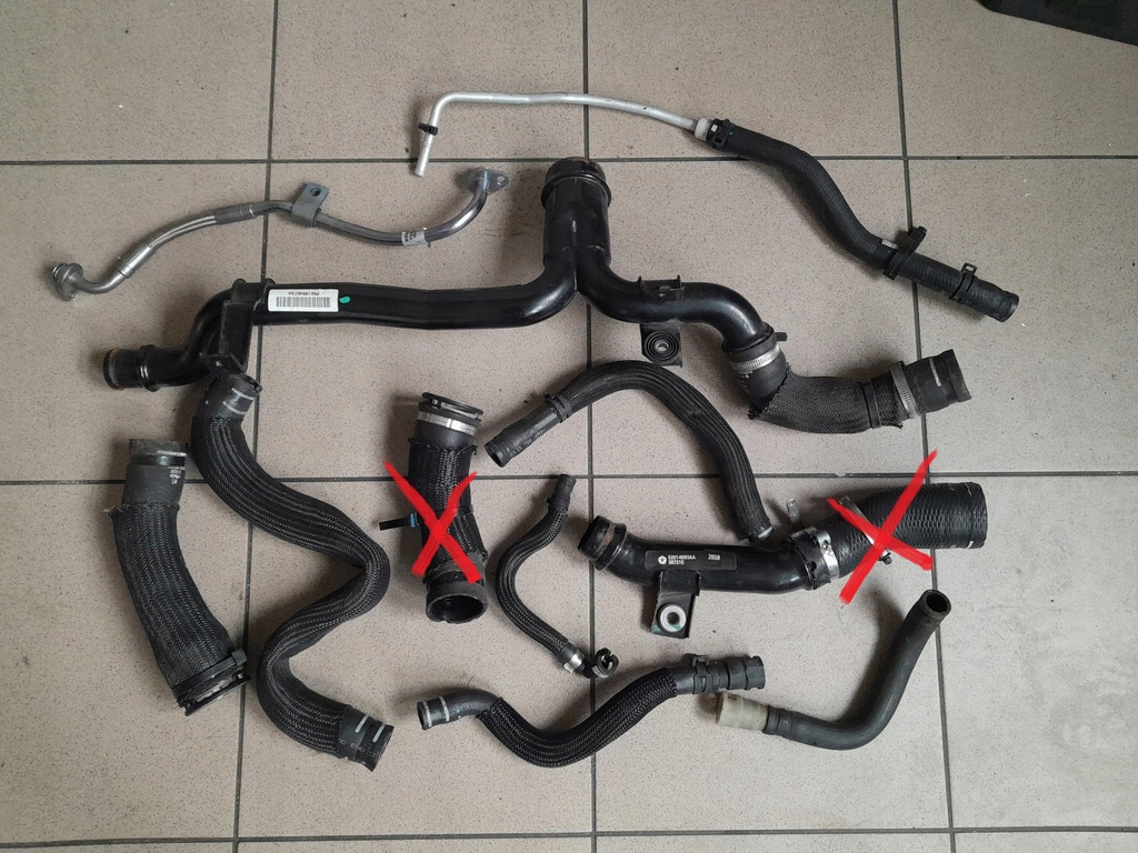 фото №1, Fiat 500 595 abarth lift 2018r 1.4t шланг труба wąż інтеркулер wody