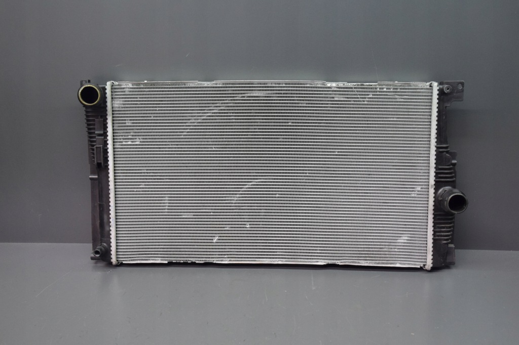 Купити Радіатор води bmw 5 f10 f11 528i 528ix оригінальна