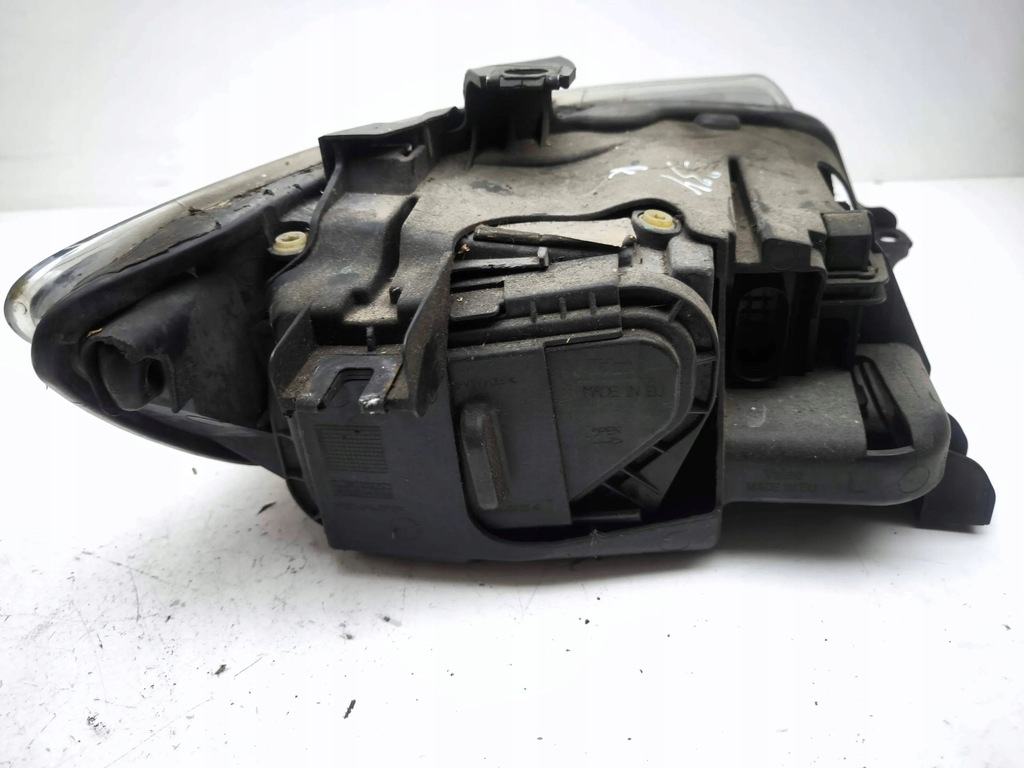 фото №8, Audi q7 4l 2006 левая сторона лампа передняя