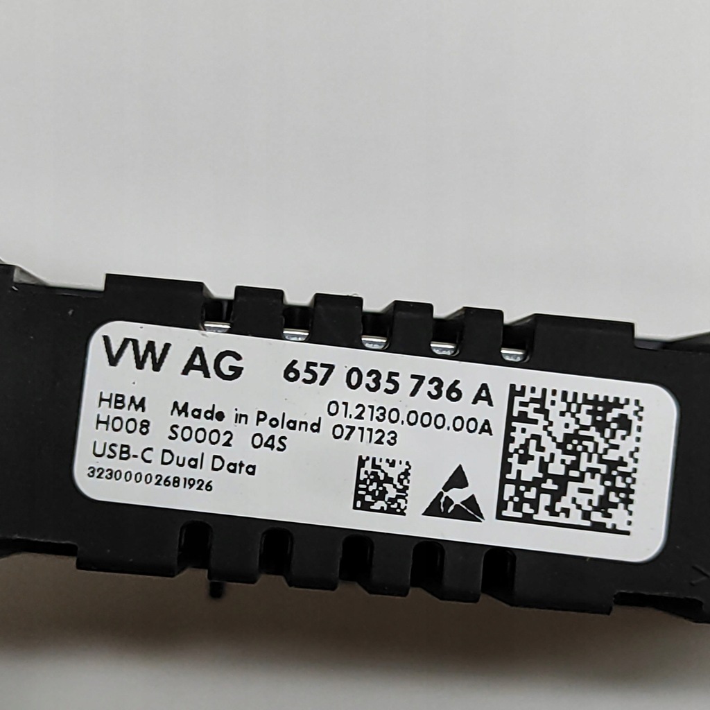 фото №6, Skoda enyaq iv 2024 разъём / соединитель usb