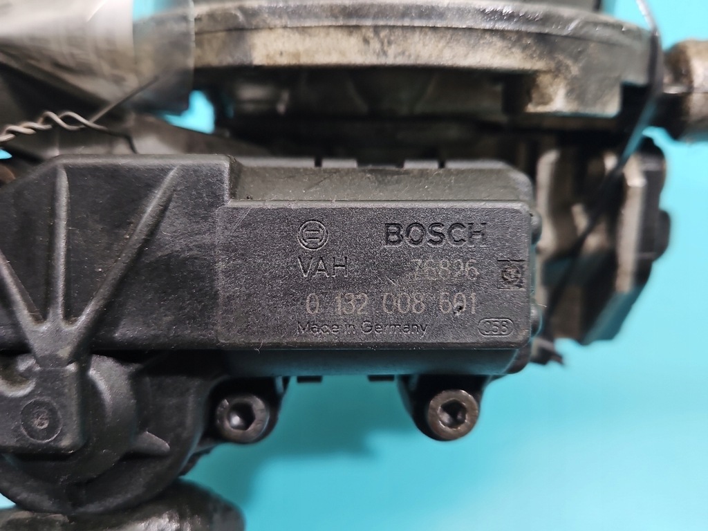 фото №7, Моноінжектор vw polo iii 6n 0438201528 1.0 jedn